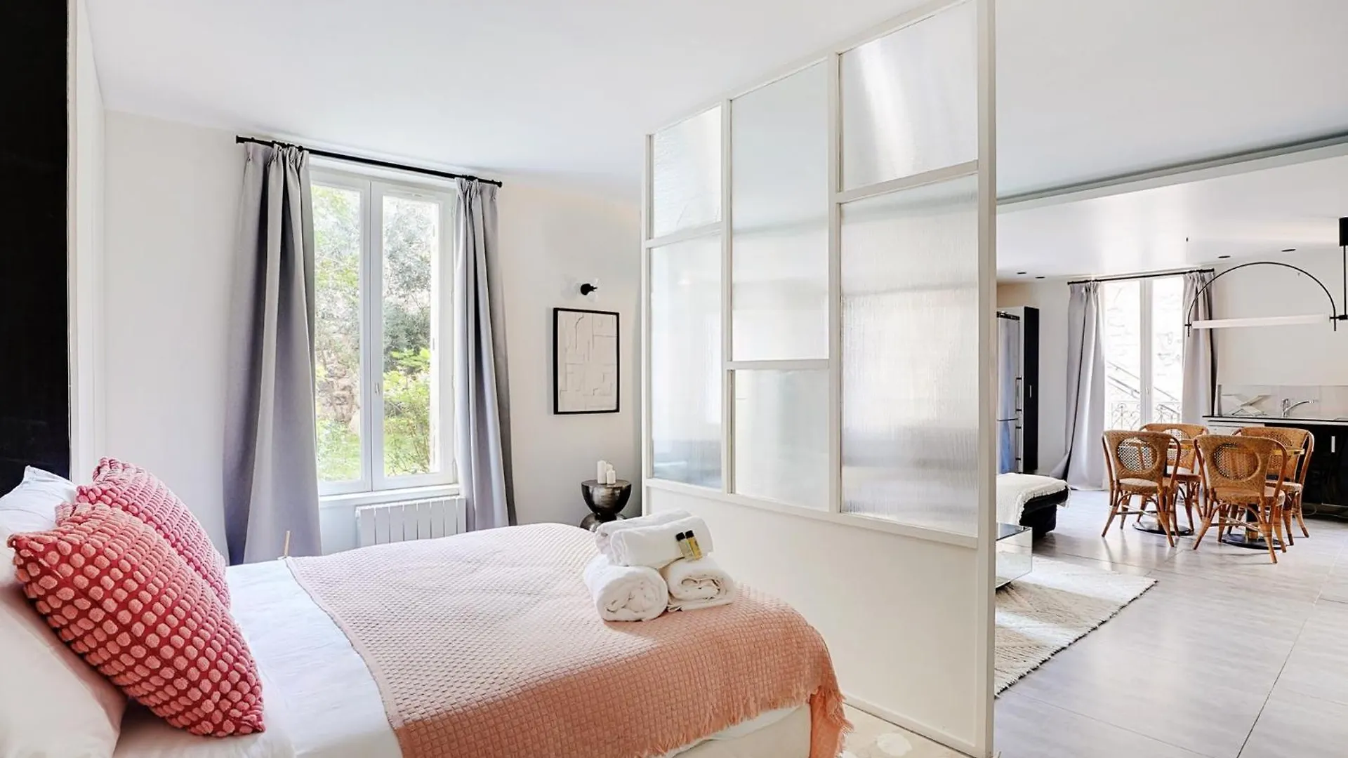 Apartamento Studio Au Coeur De Montmartre París